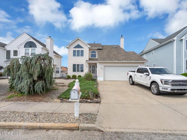 House for sale in Bayville, New Jersey