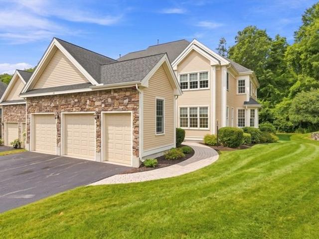 Condo for sale in Sutton, Massachusetts