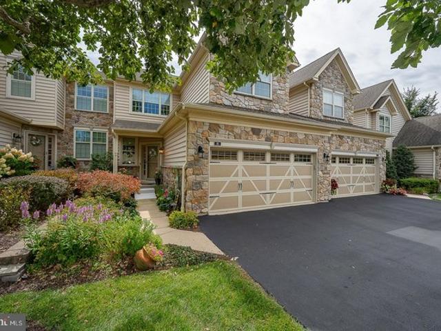 Townhouse for sale in Chester, Pennsylvania