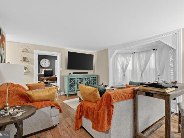 House for sale in Stony Brook, Hatboro