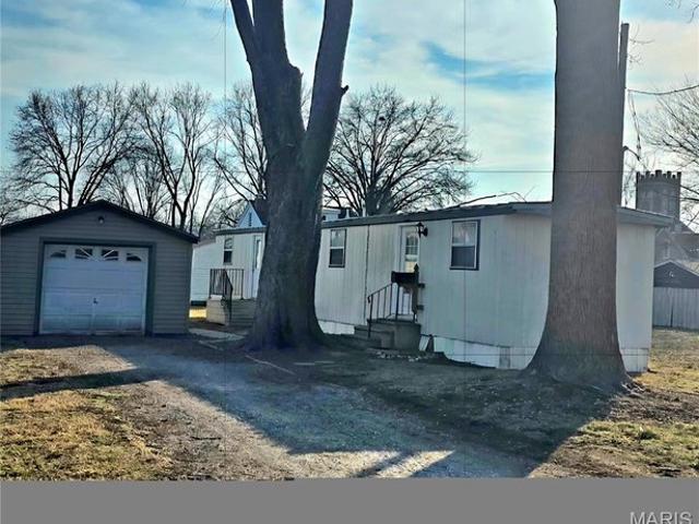 House for sale in Mascoutah, Illinois