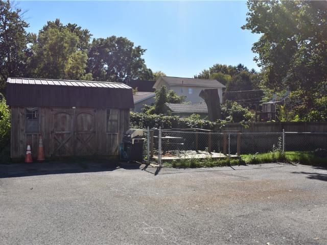 House for sale in Village of Albion, Town of Albion