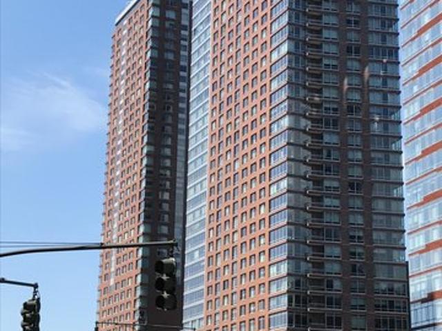 Condo for sale in Arverne, New York