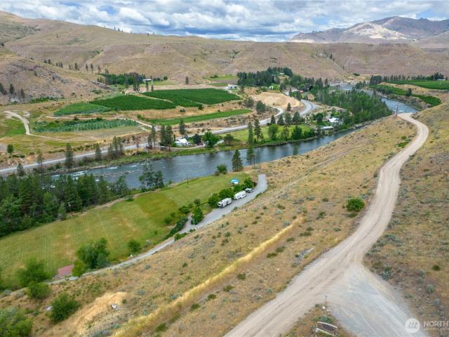 Land for sale in Pateros, Washington