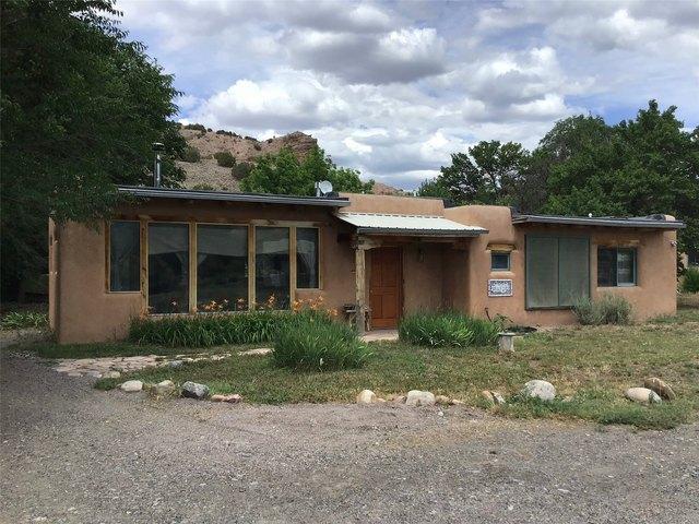 House for sale in Dixon, Rio Arriba County