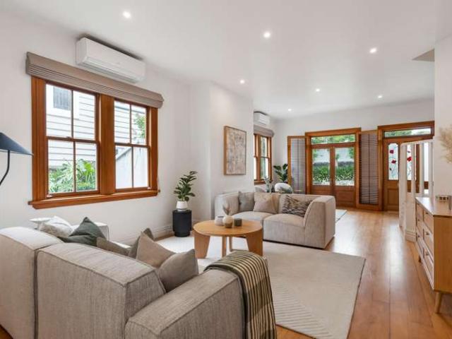 House for sale in Balmoral, Oroua County