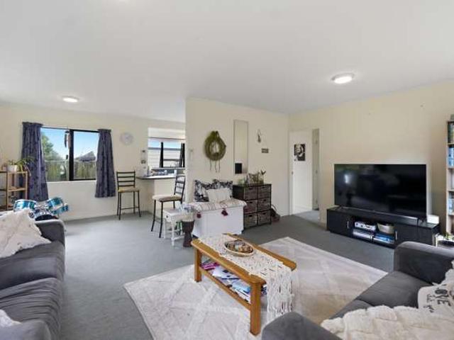House for sale in Omokoroa, Bay Of Plenty