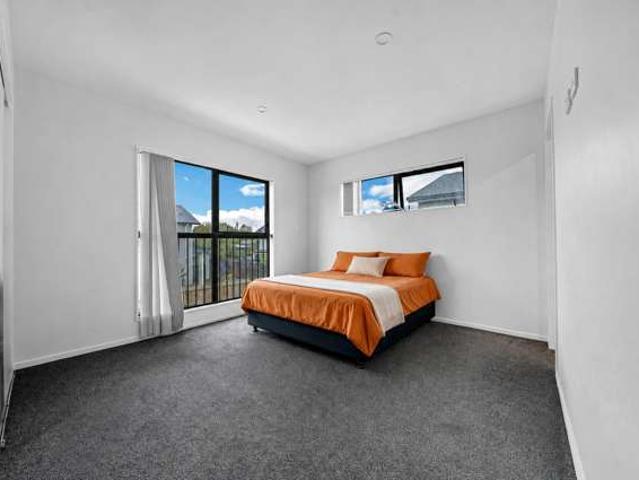 House for sale in Papakura