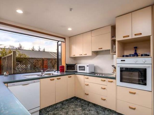 House for sale in Otakou
