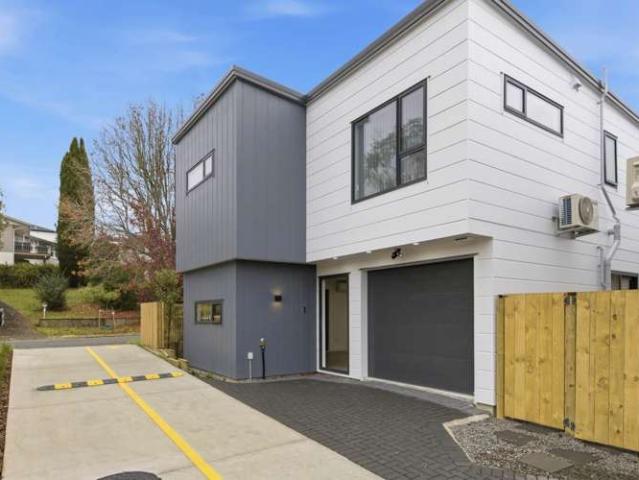 House for rent in Lynfield, Oroua County