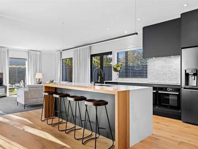 House for sale in Fendalton, Canterbury