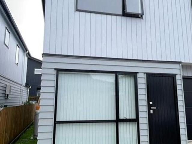 House for rent in Papakura, Oroua County
