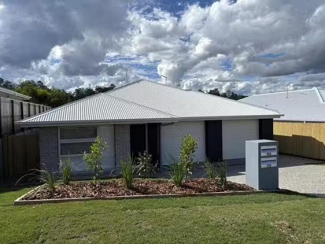 House for rent in Cooee Bay, Queensland