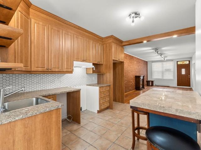 Apartment for rent in Sainte-anne-de-bellevue, Quebec