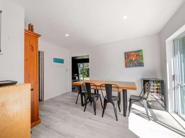 House for sale in Chaslands, Canterbury