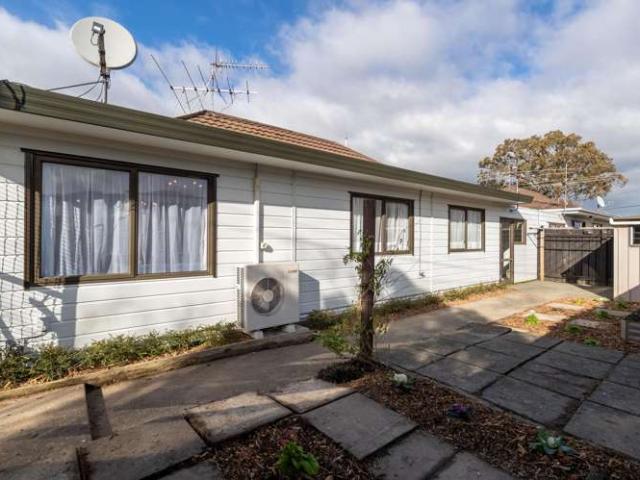Apartment for sale in Pauatahanui, Wellington