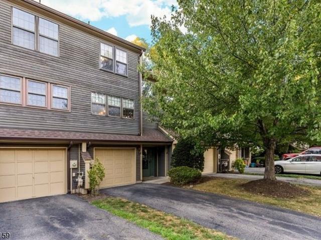 Townhouse for sale in Passaic, New Jersey