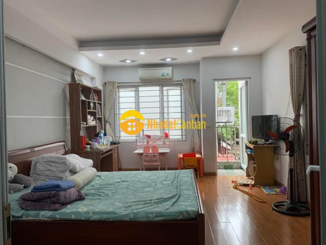 Nhà bán