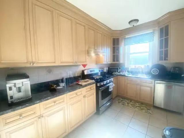 House for rent in Woodside, New York