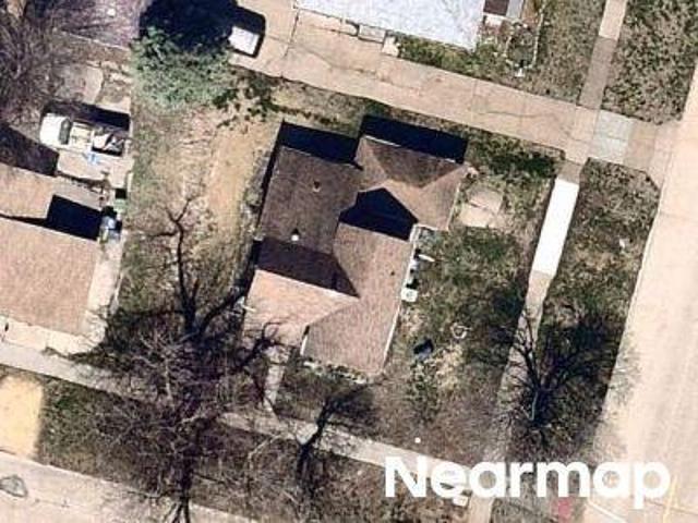 House for sale in Clinton, Iowa