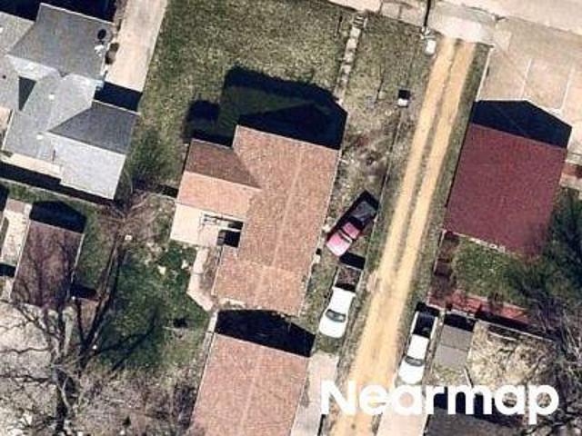 House for sale in Clinton, Iowa