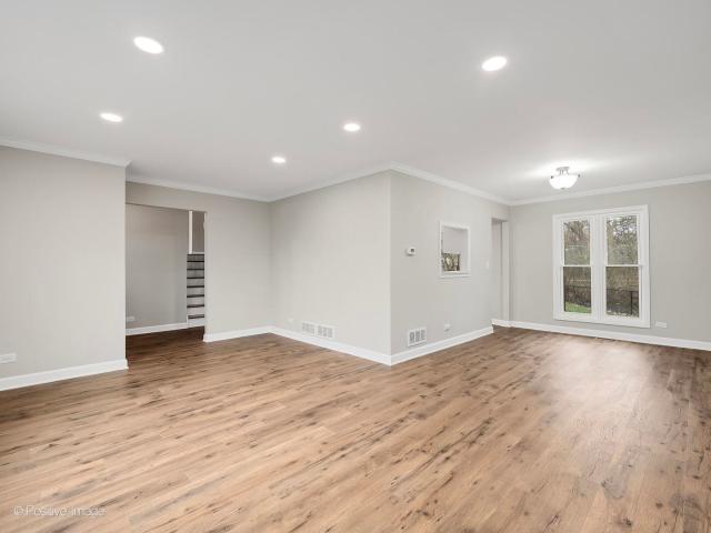 House for sale in West Chicago, Illinois