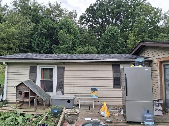 House for sale in Magnolia, Ohio