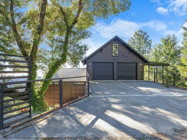House for rent in Jenner, California