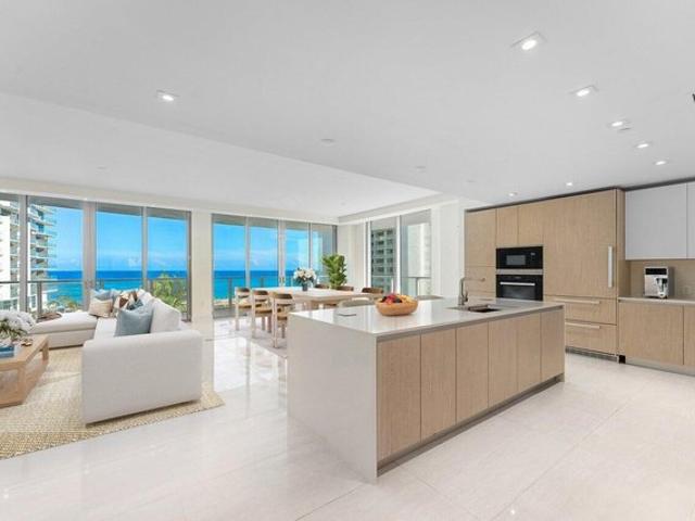 Condo for sale in Riviera Beach, Florida