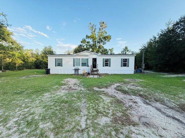 House for sale in Bell, Florida