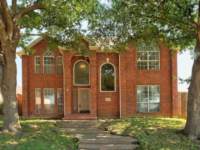 House for sale in Carrollton, Texas