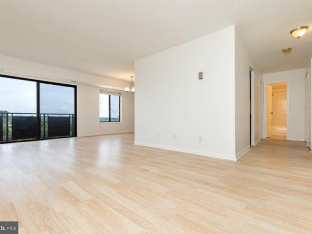 Condo for sale in Virginia