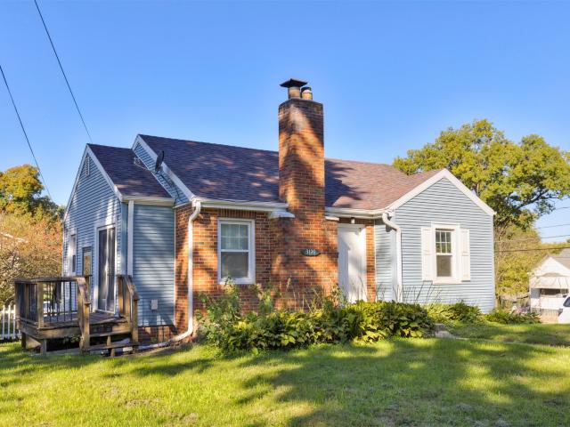 House for sale in Des Moines, Polk County