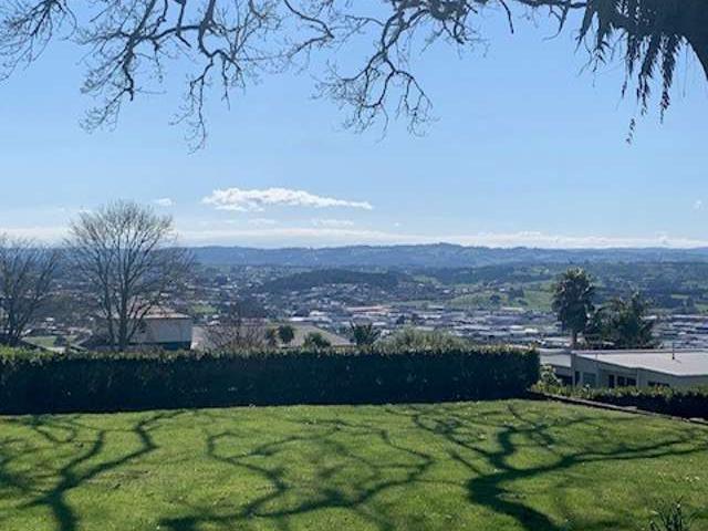 Land for sale in Pukekohe