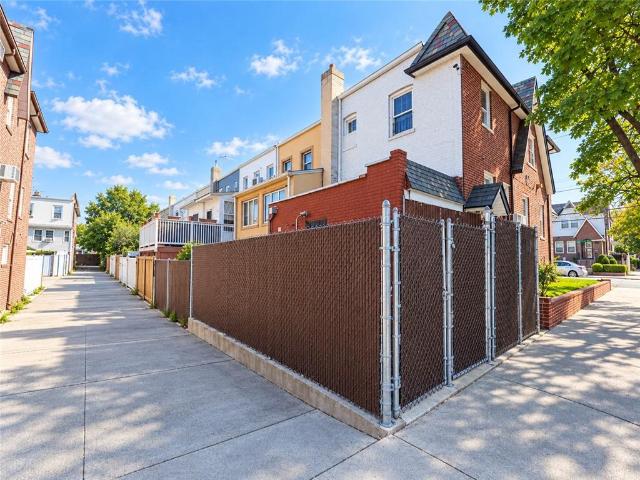 House for sale in Flatlands, New York