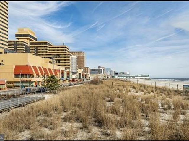 Condo for sale in Atlantic City, New Jersey