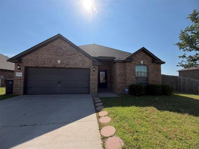 House for sale in Yukon, Oklahoma