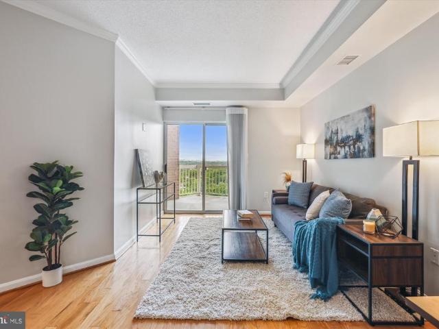 Condo for sale in Alexandria