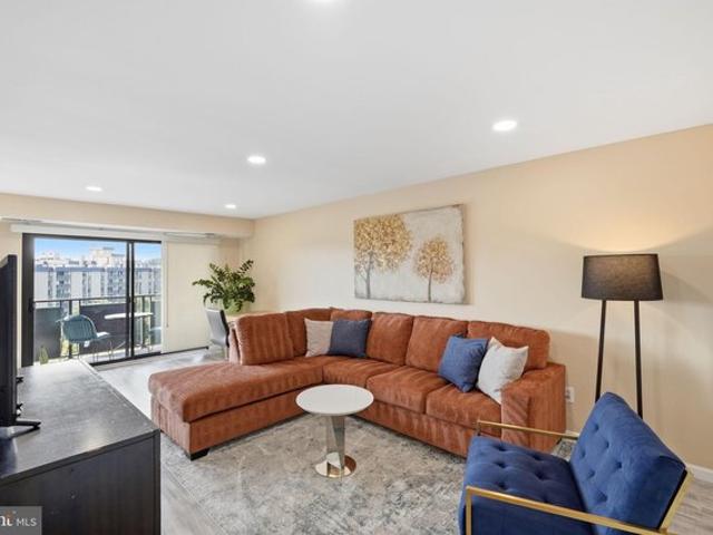 Condo for sale in Virginia