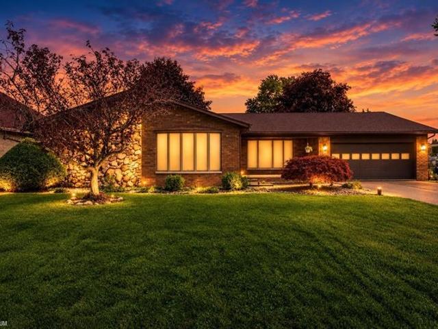 House for sale in Harrison Township, Macomb County