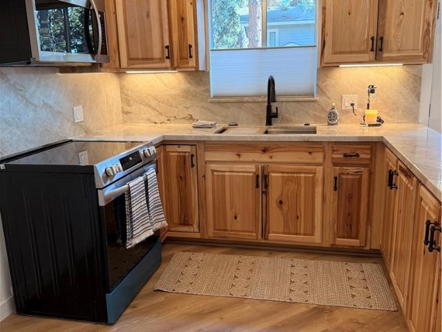 House for sale in Green Valley Lake, California