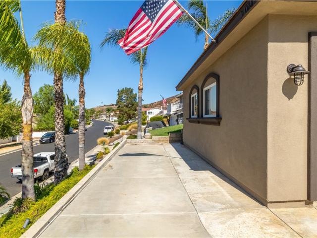 House for sale in Canyon Lake, California