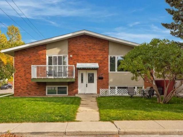 House for sale in Glenbrook, Calgary