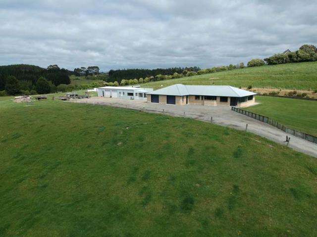 Property for sale in Otakou