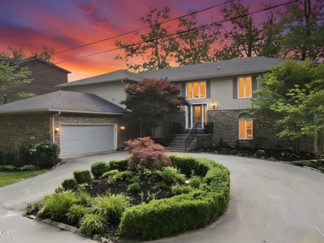 House for sale in Prospect, Kentucky