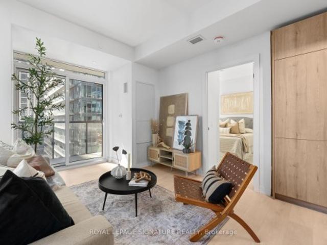 Condo for sale in Woburn, Ontario