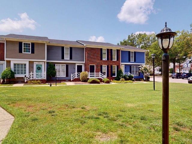 Townhouse for sale in Goldsboro, North Carolina