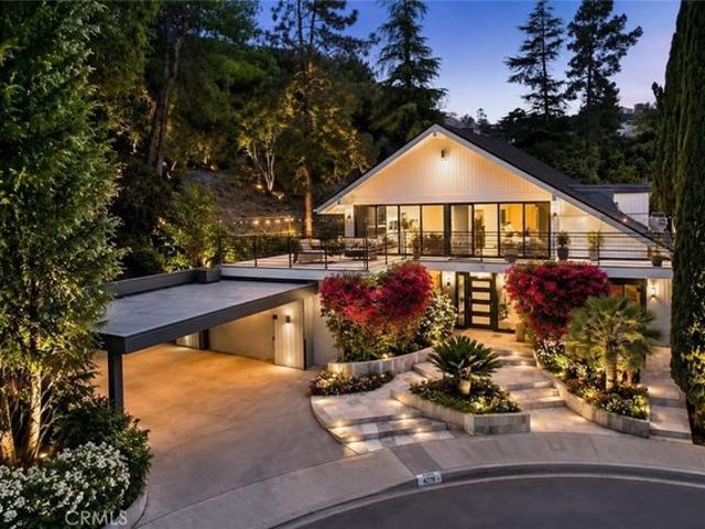 House for sale in Studio City Neighborhood Council District, Canoga Park