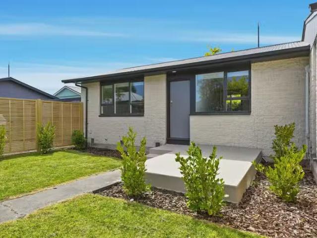 House for sale in Edgeware, Canterbury