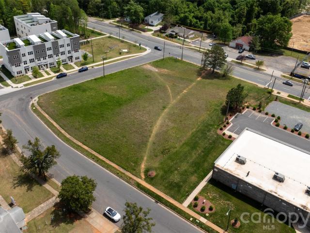 Land for sale in Mecklenburg, North Carolina